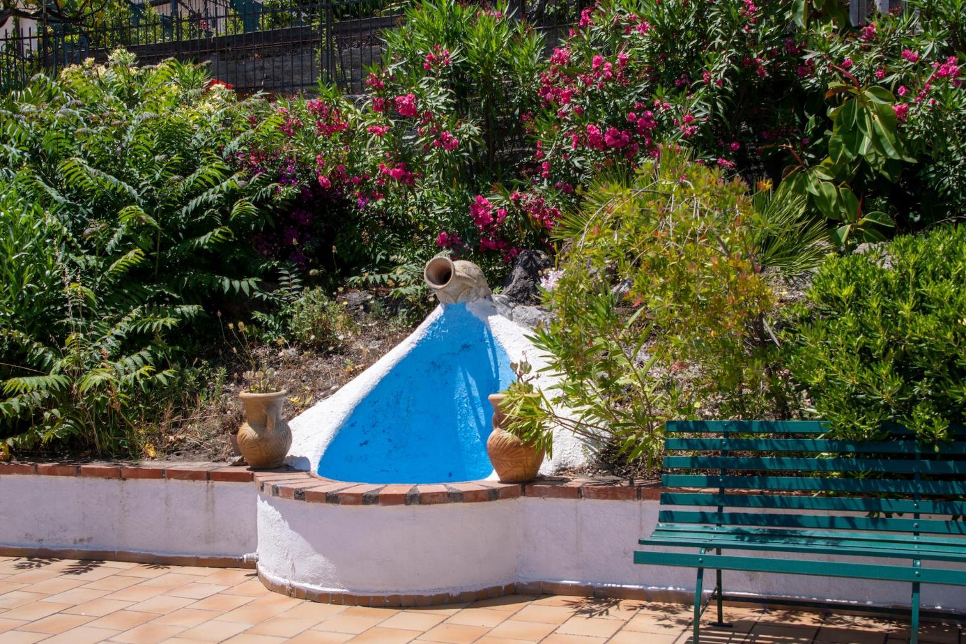 Taormina Holiday Apartment ภายนอก รูปภาพ