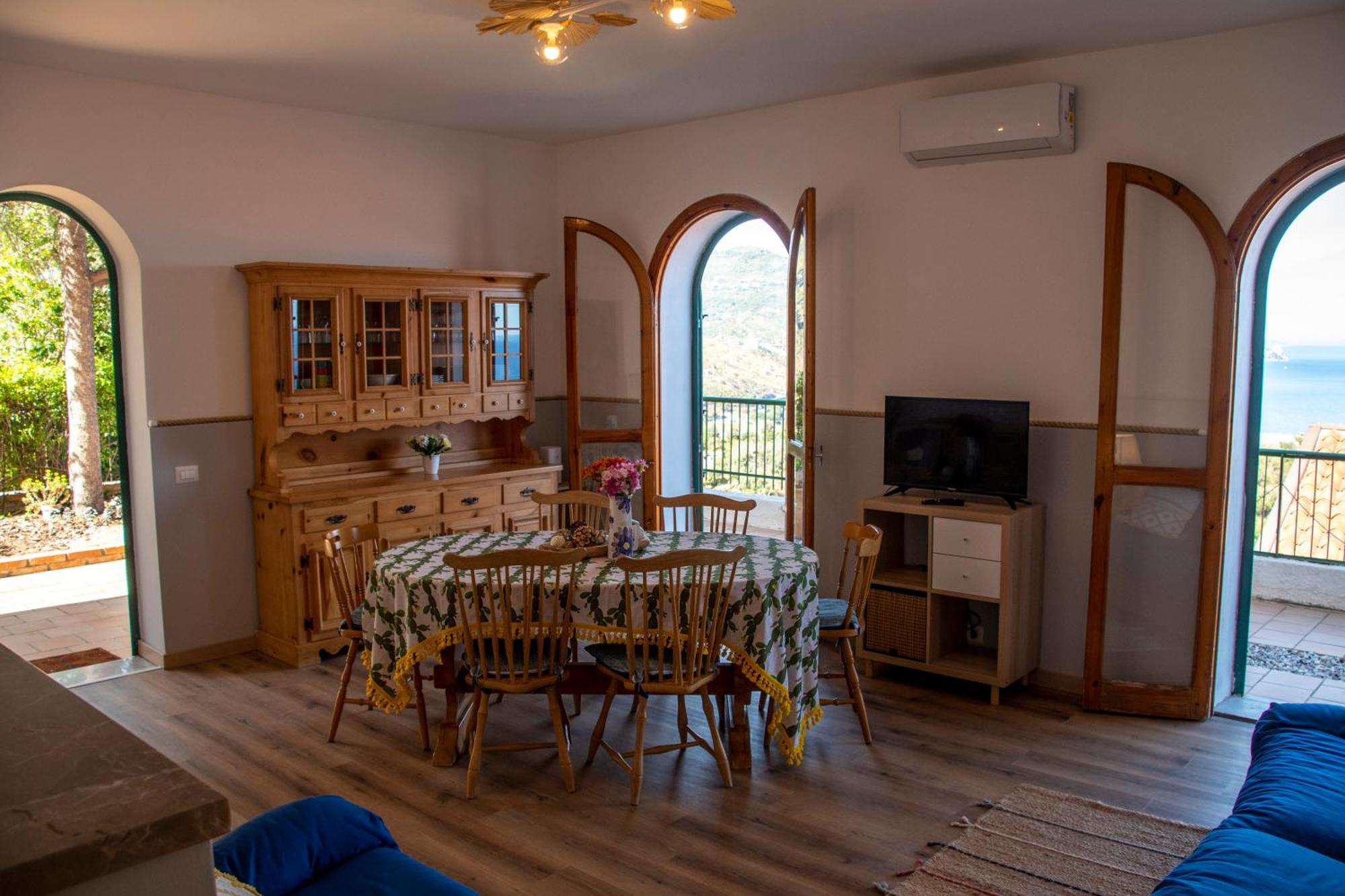 Taormina Holiday Apartment ภายนอก รูปภาพ