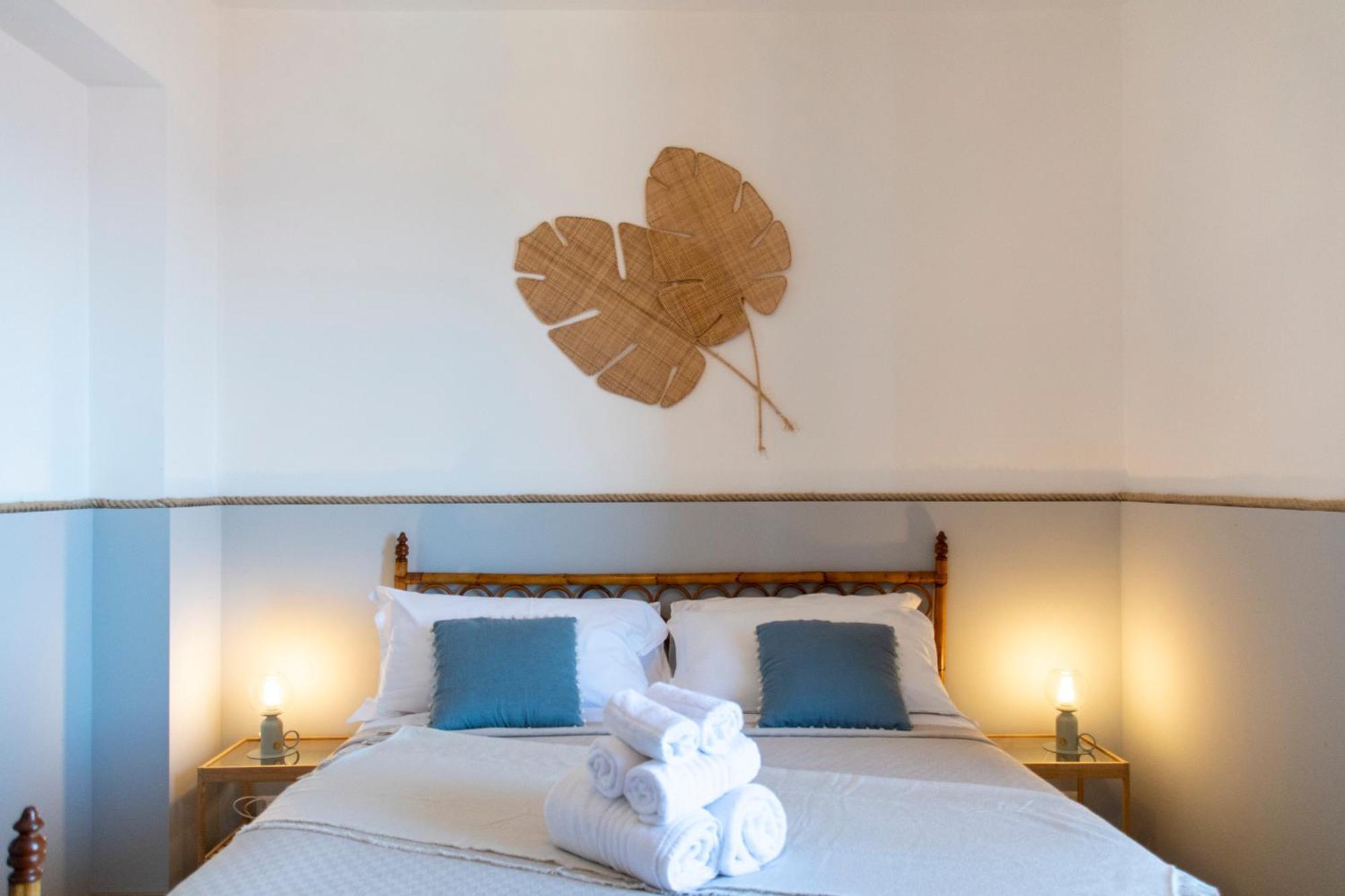 Taormina Holiday Apartment ภายนอก รูปภาพ